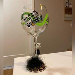 Great Gift! Holiday Cheer Wine Glass🍷🎄 “May all of your Christmases be wild”